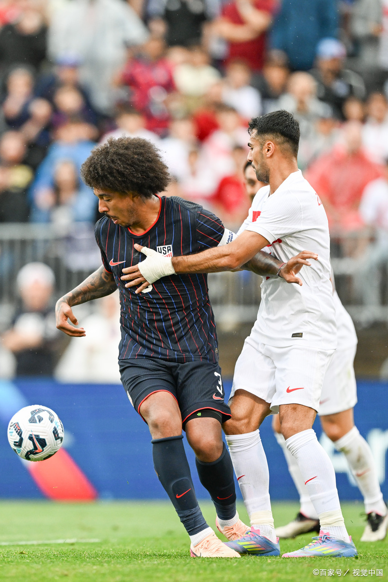 集结日塞维利亚备战德甲；遗憾出局细节曝光；话题不断；控场能力受关注的简单介绍