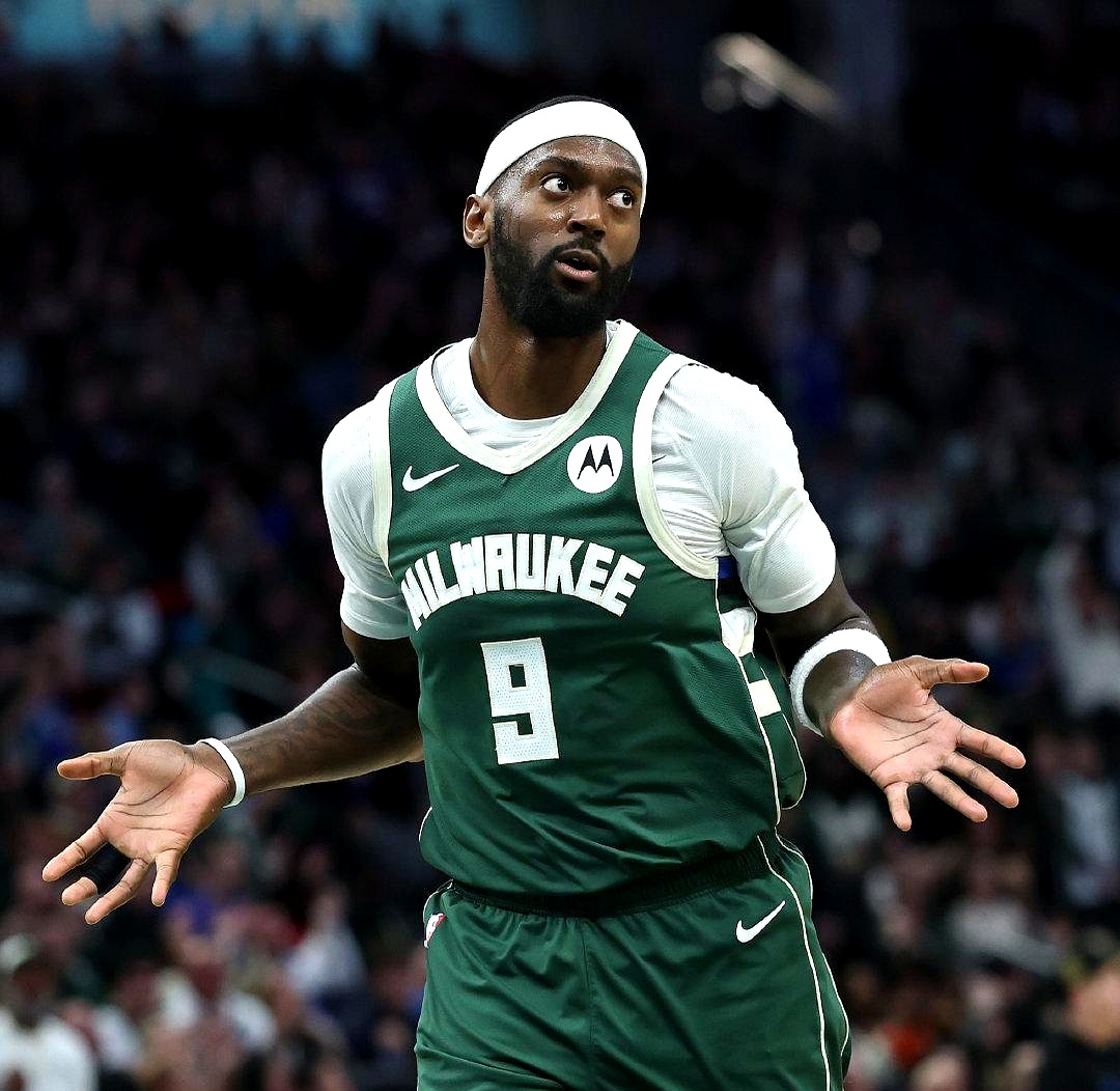 包含今晚犹他爵士调整名单以备NBA总决赛，绝杀压哨环节打磨，引发热议，心理建设被强调的词条