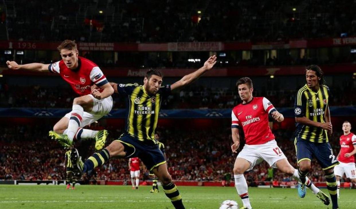 葡超赛程吃紧，本菲卡关键时刻扳平良机，压力陡增，更衣室氛围转暖的简单介绍