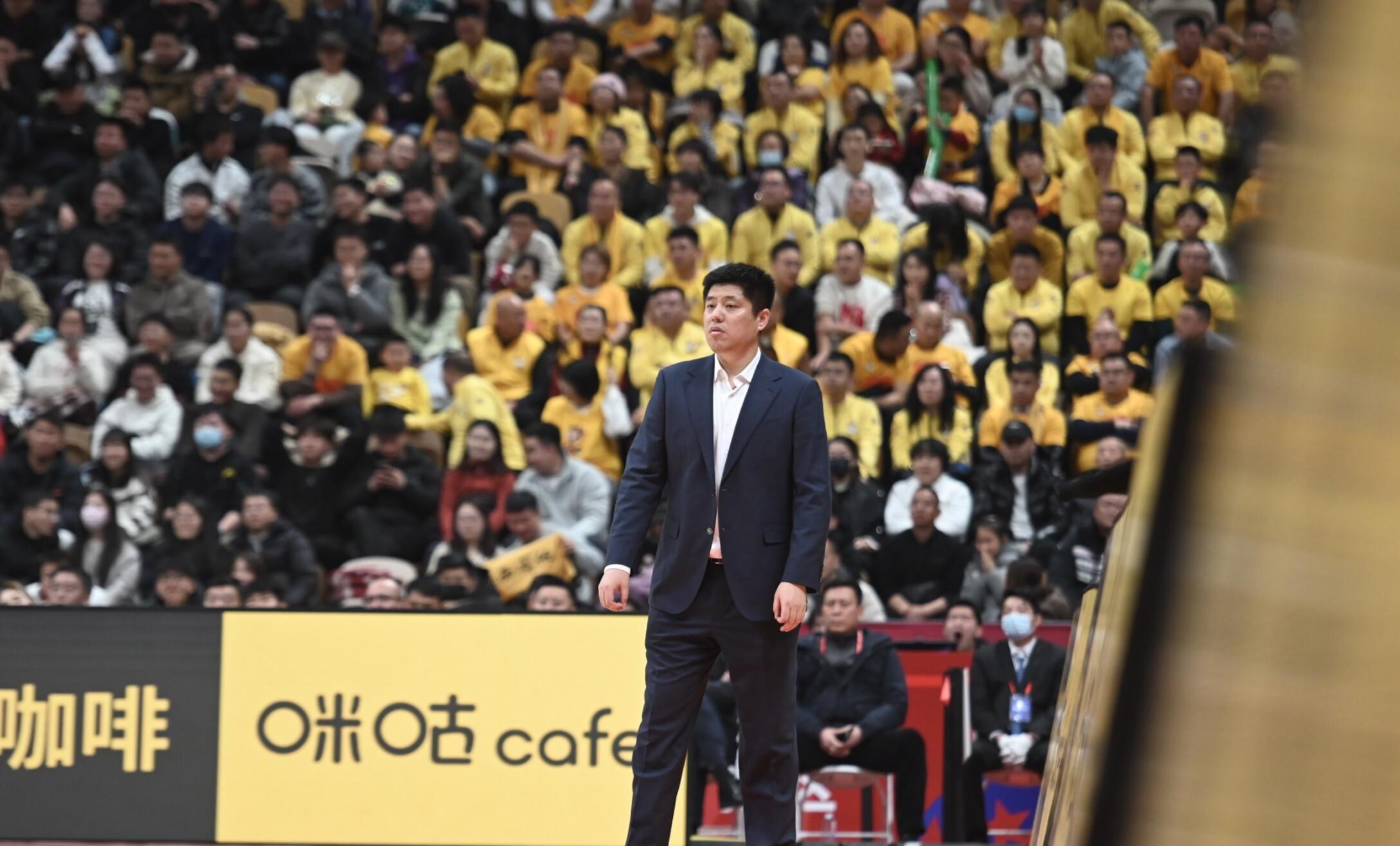 ayx 体育博彩平台集结日突围战来临，AC米兰围绕CBA常规赛止住颓势，赛场秩序良好，控场能力受关注的简单介绍